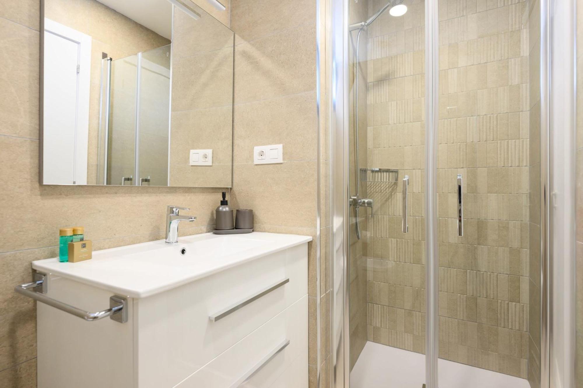 Apartament Brand New 2Br With Auto Check-In Las Palmas de Gran Canaria Zewnętrze zdjęcie